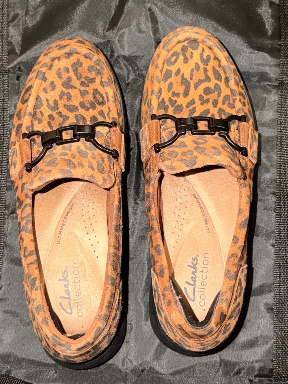 Clarks Leopard Print Chain-Trim Loafers - Brown/Black
